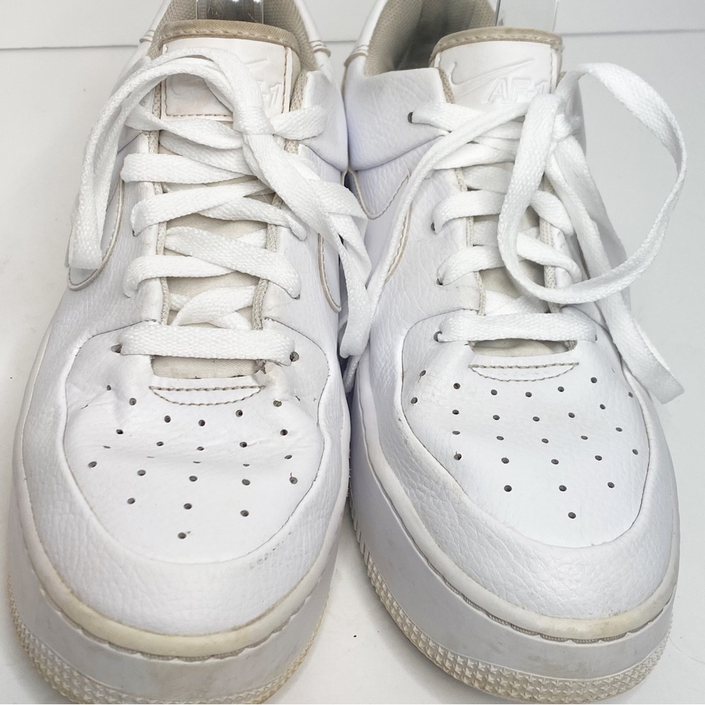 Nike Women's White Sneakers Air Force 1s - Picture 8 of 9